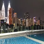 Mh Homestay 3R2B Condo Very Near To Klcc, Free Wi-Fi, Netflix & Parking