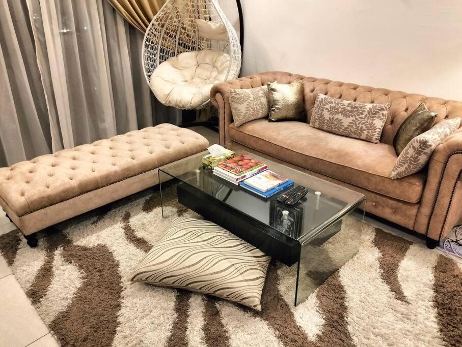 Pangsapuri Mh Homestay 3r2b Very Near To Klcc, Free Wi-fi, Netflix & Parking Kuala Lumpur